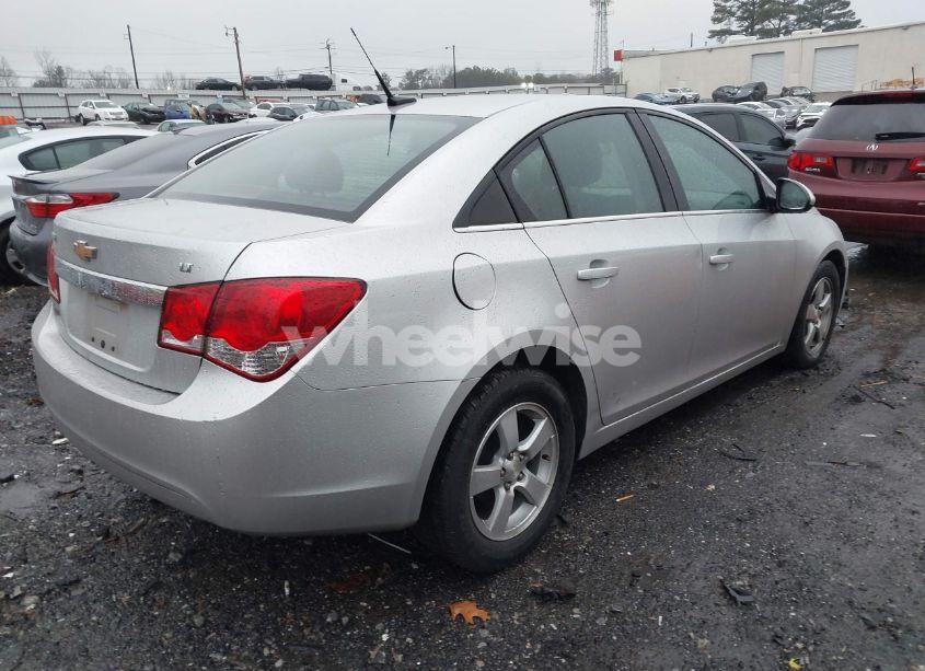 Photo 4 of 2014 Chevrolet Cruze 1LT AUTO (VIN 1G1PC5SB7E7135808)