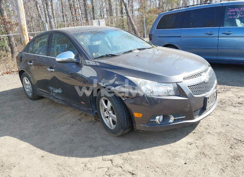 2014 Chevrolet Cruze 1LT AUTO (VIN 1G1PC5SB7E7149370) main photo