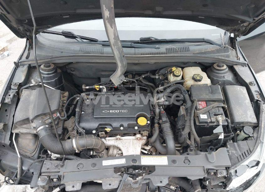 Photo 10 of 2014 Chevrolet Cruze 1LT AUTO (VIN 1G1PC5SB7E7177122)