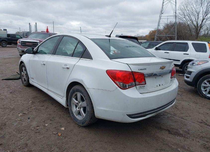 Photo 3 of 2014 Chevrolet Cruze 1LT AUTO (VIN 1G1PC5SB7E7192767)