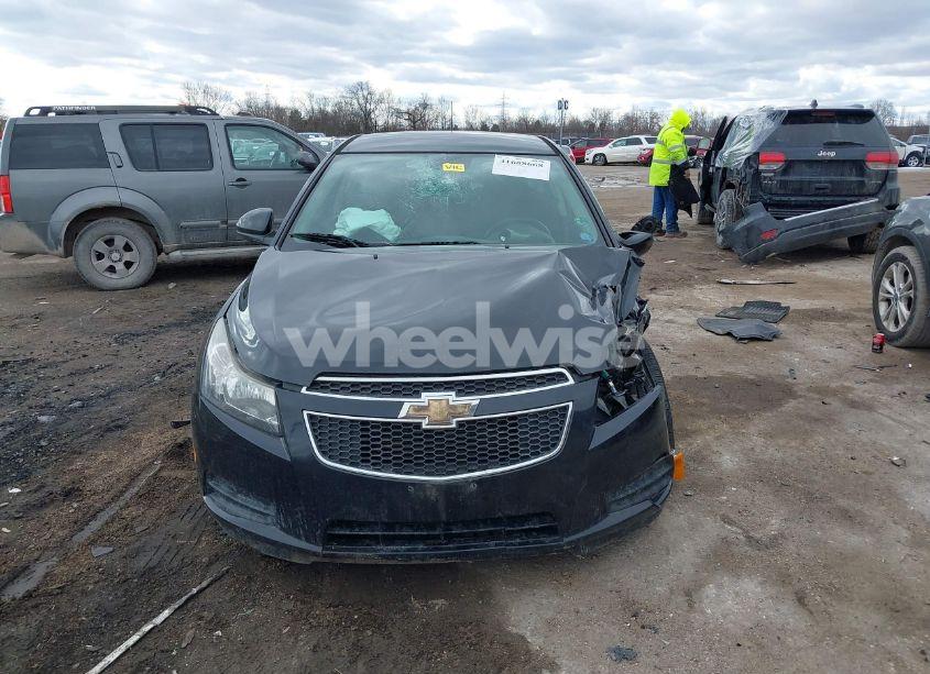 Photo 12 of 2014 Chevrolet Cruze 1LT AUTO (VIN 1G1PC5SB7E7214931)