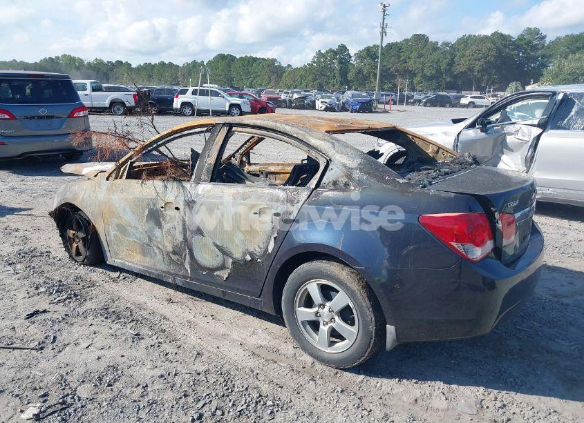 Photo 3 of 2014 Chevrolet Cruze 1LT AUTO (VIN 1G1PC5SB7E7225637)