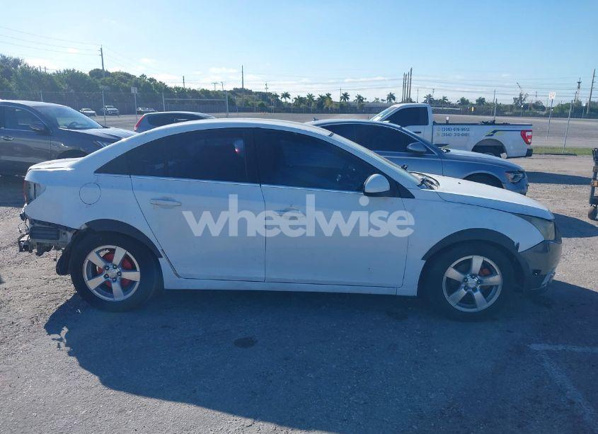 Photo 14 of 2014 Chevrolet Cruze 1LT AUTO (VIN 1G1PC5SB7E7278693)