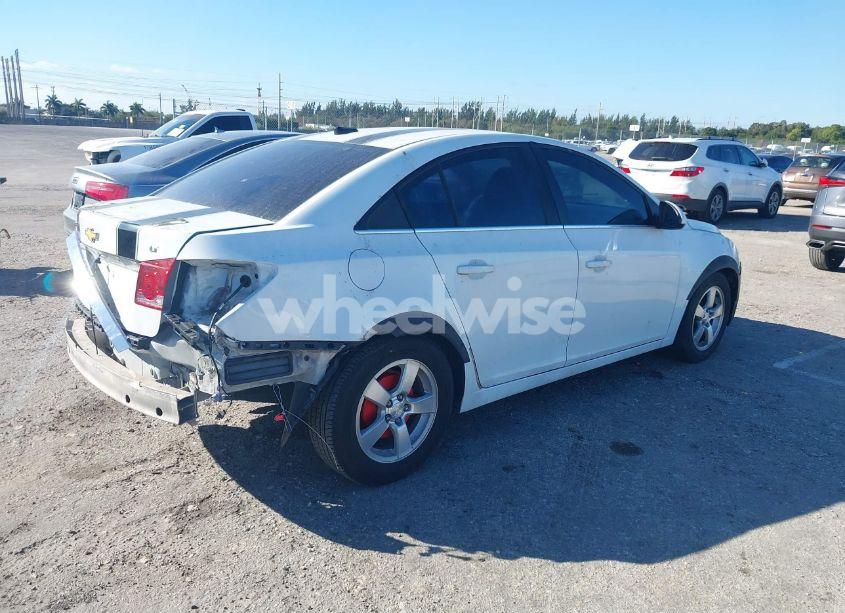 Photo 4 of 2014 Chevrolet Cruze 1LT AUTO (VIN 1G1PC5SB7E7278693)