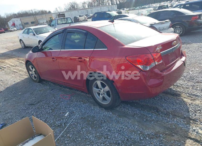 Photo 3 of 2014 Chevrolet Cruze 1LT AUTO (VIN 1G1PC5SB7E7279391)