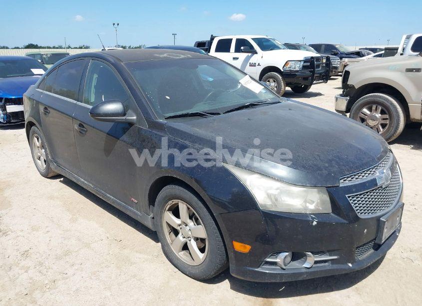 2014 Chevrolet Cruze 1LT AUTO (VIN 1G1PC5SB7E7293887) main photo