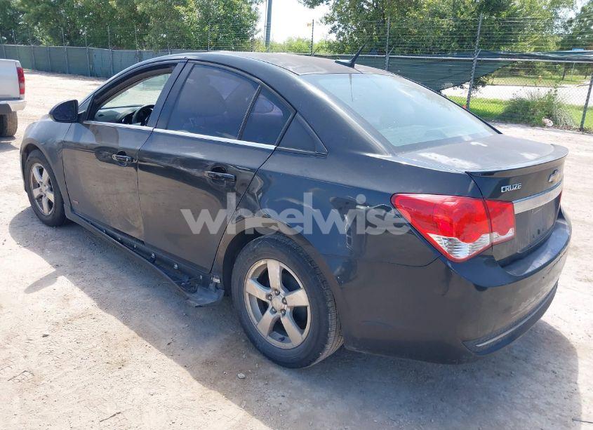 Photo 3 of 2014 Chevrolet Cruze 1LT AUTO (VIN 1G1PC5SB7E7293887)