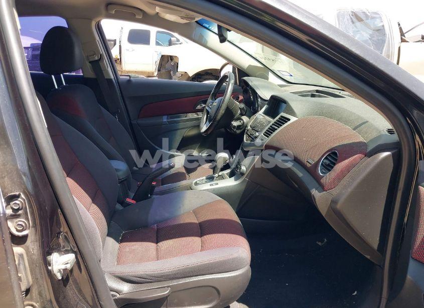 Photo 5 of 2014 Chevrolet Cruze 1LT AUTO (VIN 1G1PC5SB7E7293887)