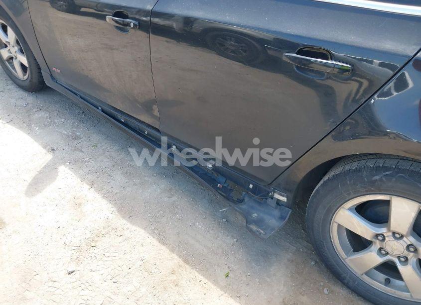 Photo 6 of 2014 Chevrolet Cruze 1LT AUTO (VIN 1G1PC5SB7E7293887)