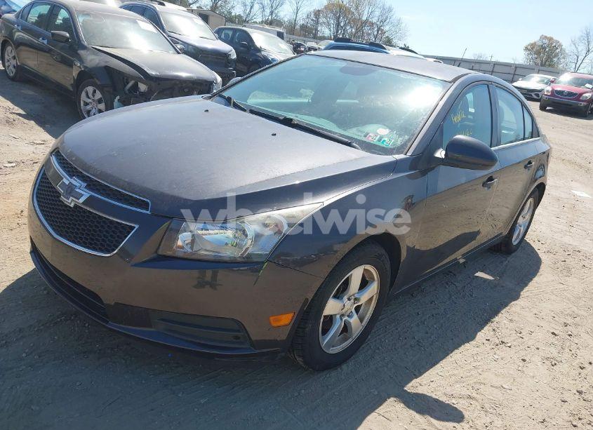 Photo 2 of 2014 Chevrolet Cruze 1LT AUTO (VIN 1G1PC5SB7E7317864)