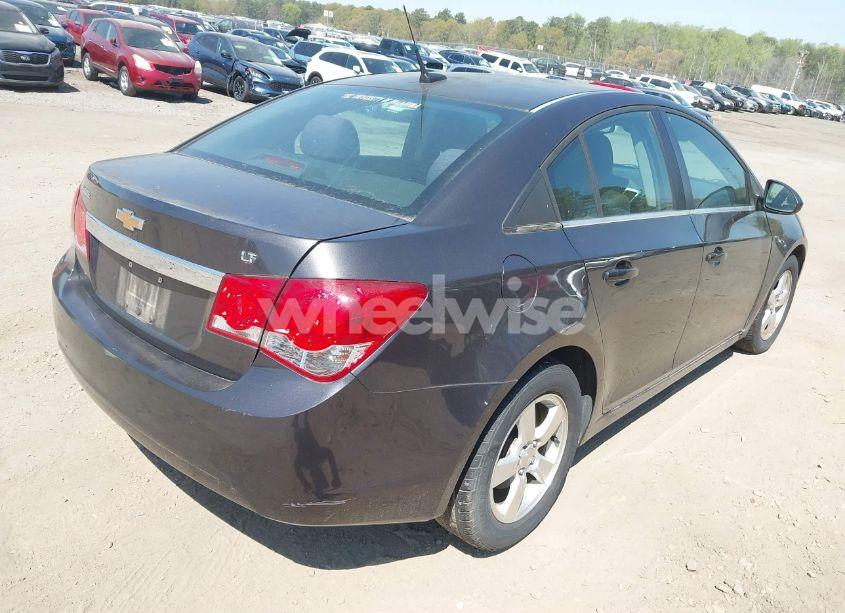 Photo 4 of 2014 Chevrolet Cruze 1LT AUTO (VIN 1G1PC5SB7E7317864)