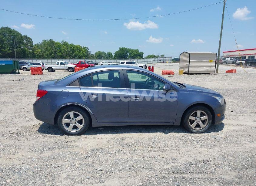 Photo 13 of 2014 Chevrolet Cruze 1LT AUTO (VIN 1G1PC5SB7E7343283)