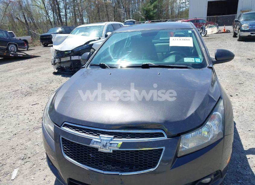 Photo 6 of 2014 Chevrolet Cruze 1LT AUTO (VIN 1G1PC5SB7E7352808)