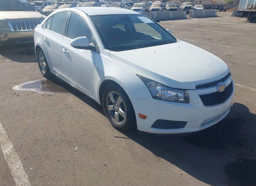 2014 Chevrolet Cruze 1LT AUTO (VIN 1G1PC5SB7E7362934) main photo