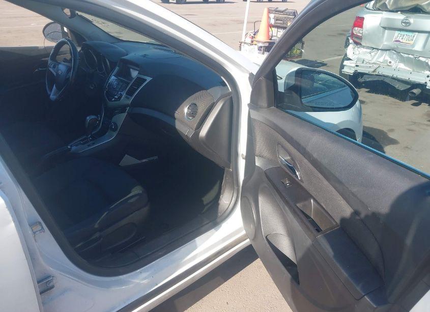 Photo 5 of 2014 Chevrolet Cruze 1LT AUTO (VIN 1G1PC5SB7E7362934)