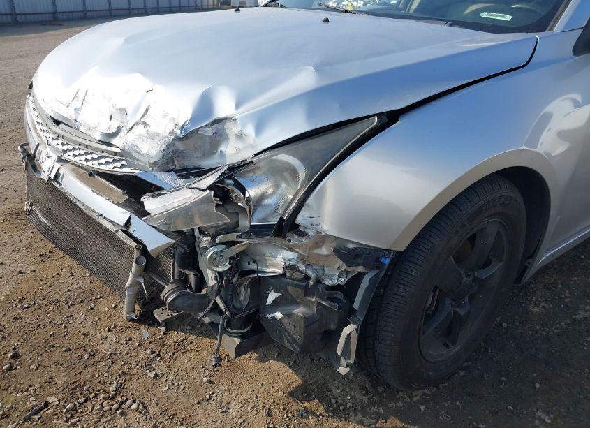 Photo 18 of 2014 Chevrolet Cruze 1LT AUTO (VIN 1G1PC5SB7E7366577)