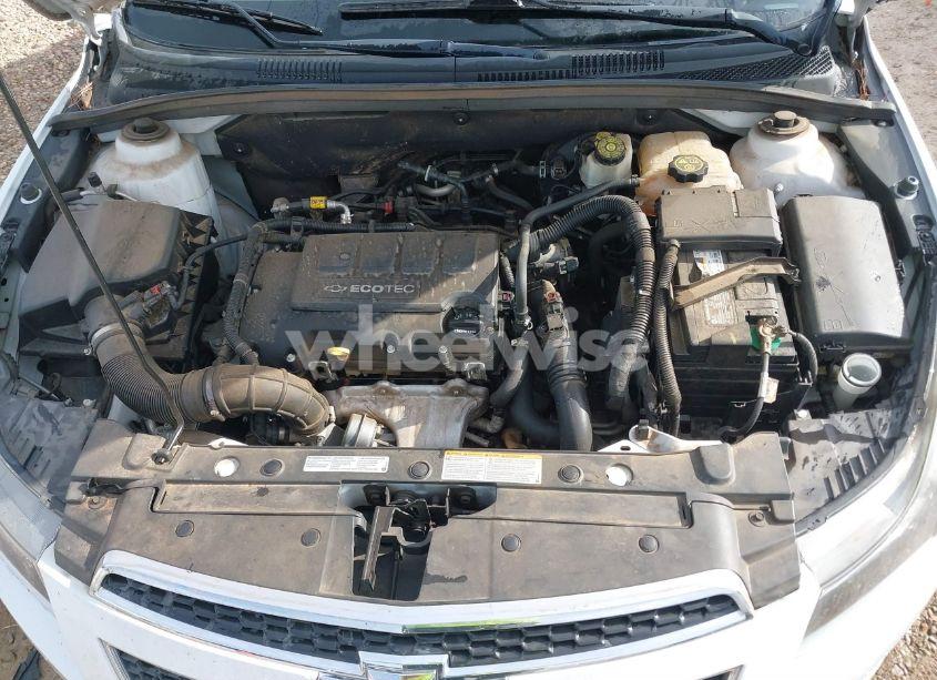 Photo 10 of 2014 Chevrolet Cruze 1LT AUTO (VIN 1G1PC5SB7E7412196)