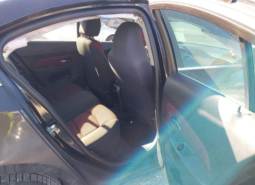 Photo 8 of 2014 Chevrolet Cruze 1LT AUTO (VIN 1G1PC5SB7E7415194)