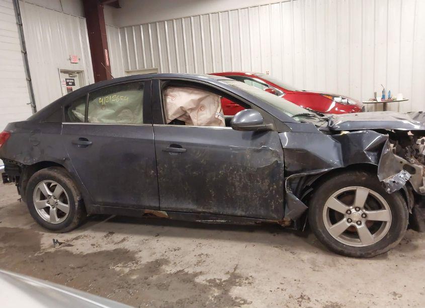 Photo 12 of 2014 Chevrolet Cruze 1LT AUTO (VIN 1G1PC5SB7E7423327)