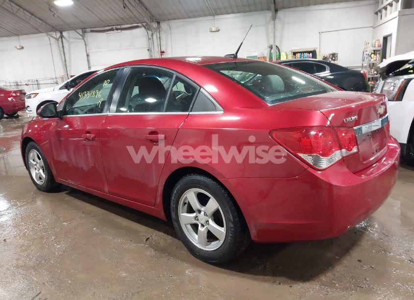 Photo 3 of 2014 Chevrolet Cruze 1LT AUTO (VIN 1G1PC5SB7E7438894)