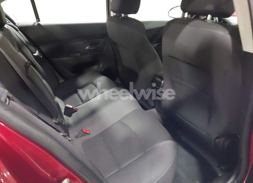 Photo 8 of 2014 Chevrolet Cruze 1LT AUTO (VIN 1G1PC5SB7E7438894)