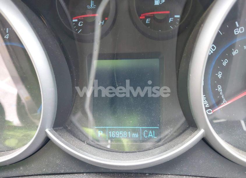 Photo 7 of 2014 Chevrolet Cruze 1LT AUTO (VIN 1G1PC5SB7E7455825)