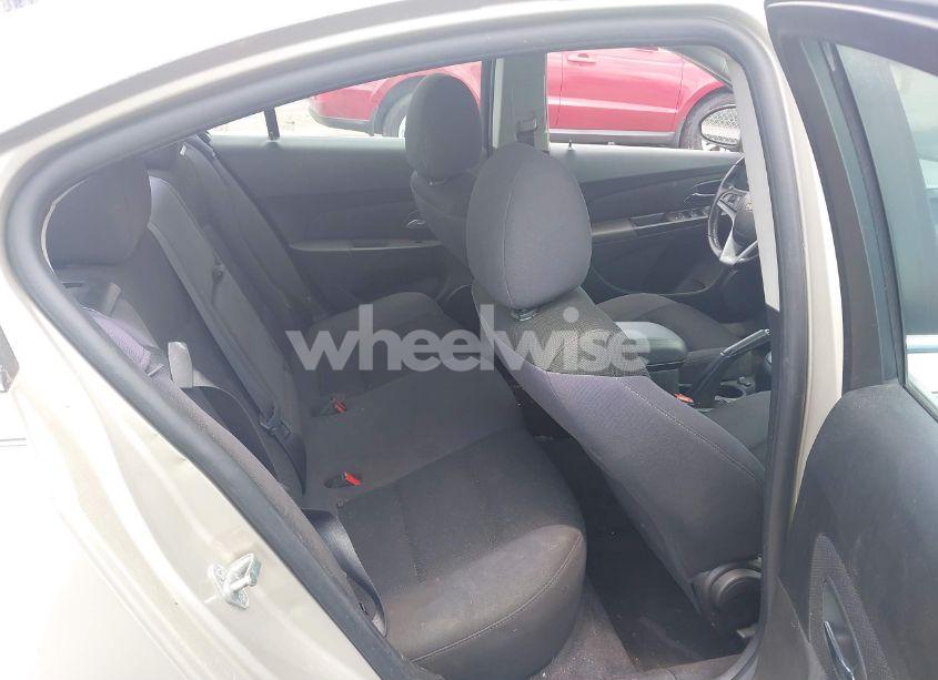 Photo 8 of 2014 Chevrolet Cruze 1LT AUTO (VIN 1G1PC5SB7E7455825)