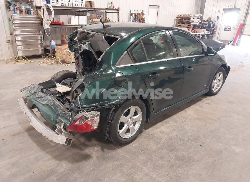 Photo 4 of 2014 Chevrolet Cruze 1LT AUTO (VIN 1G1PC5SB7E7478389)