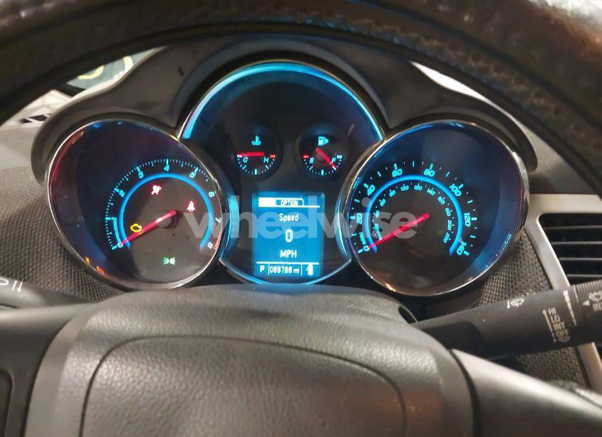 Photo 7 of 2014 Chevrolet Cruze 1LT AUTO (VIN 1G1PC5SB7E7478389)