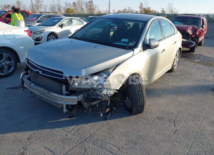 Photo 2 of 2014 Chevrolet Cruze 1LT AUTO (VIN 1G1PC5SB7E7478845)