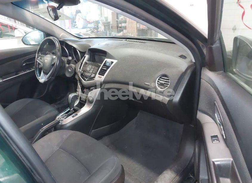 Photo 5 of 2014 Chevrolet Cruze 1LT AUTO (VIN 1G1PC5SB7E7481034)