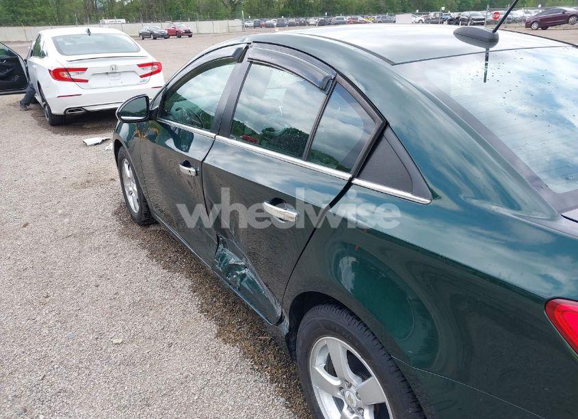 Photo 17 of 2015 Chevrolet Cruze 1LT AUTO (VIN 1G1PC5SB7F7141254)