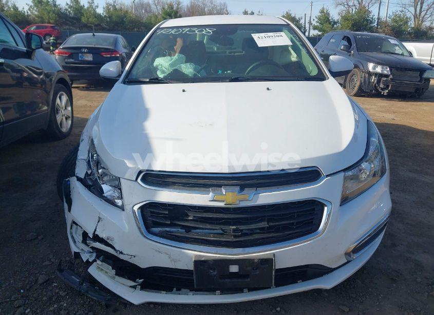 Photo 12 of 2015 Chevrolet Cruze 1LT AUTO (VIN 1G1PC5SB7F7141982)
