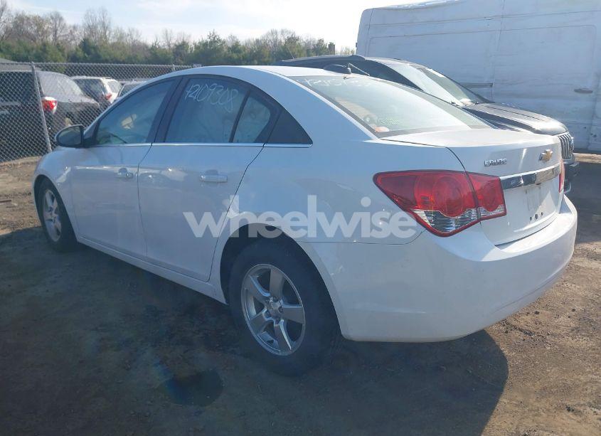 Photo 3 of 2015 Chevrolet Cruze 1LT AUTO (VIN 1G1PC5SB7F7141982)