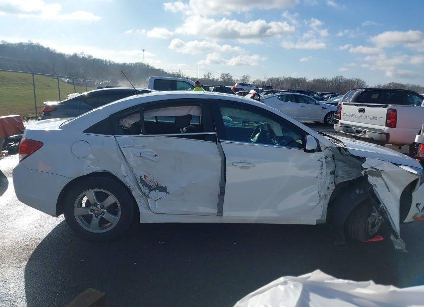 Photo 13 of 2015 Chevrolet Cruze 1LT AUTO (VIN 1G1PC5SB7F7173525)