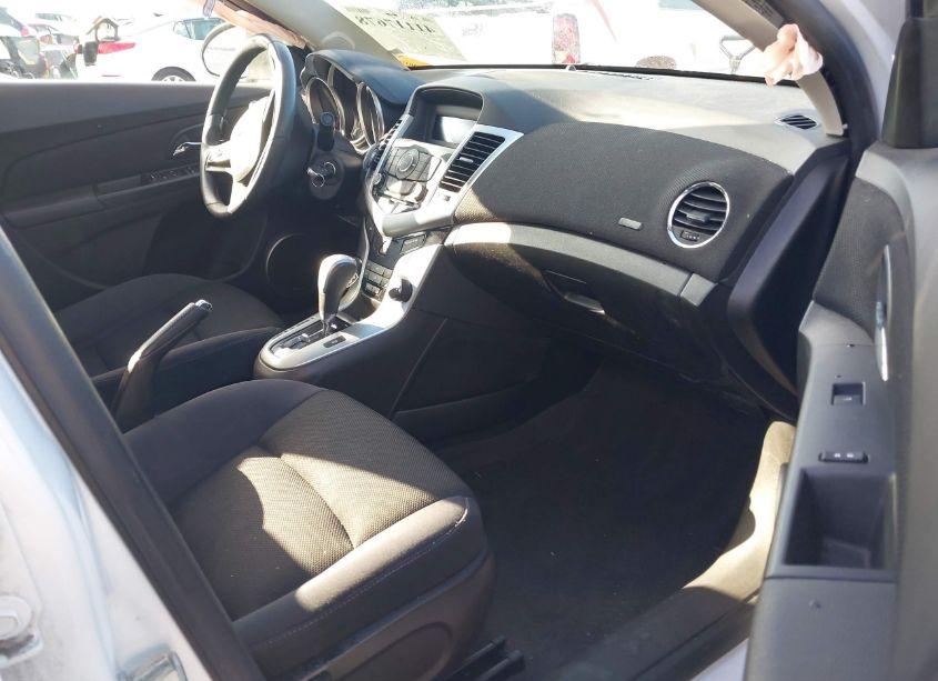 Photo 5 of 2015 Chevrolet Cruze 1LT AUTO (VIN 1G1PC5SB7F7173525)