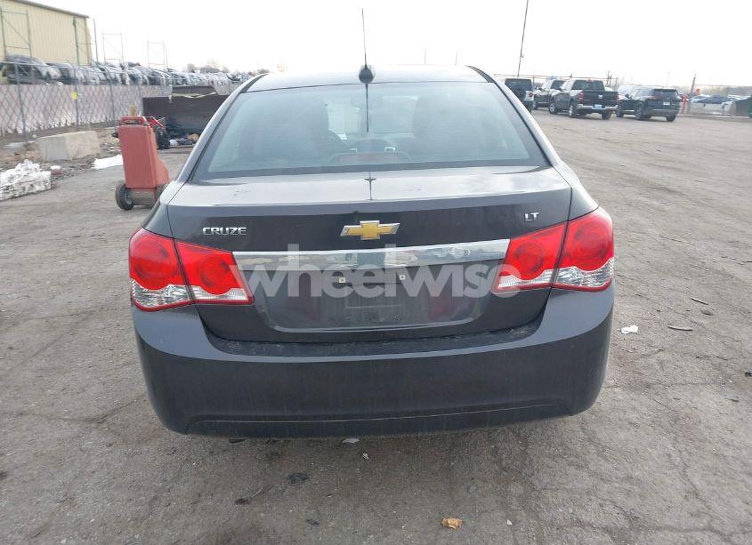 Photo 17 of 2015 Chevrolet Cruze 1LT AUTO (VIN 1G1PC5SB7F7207804)