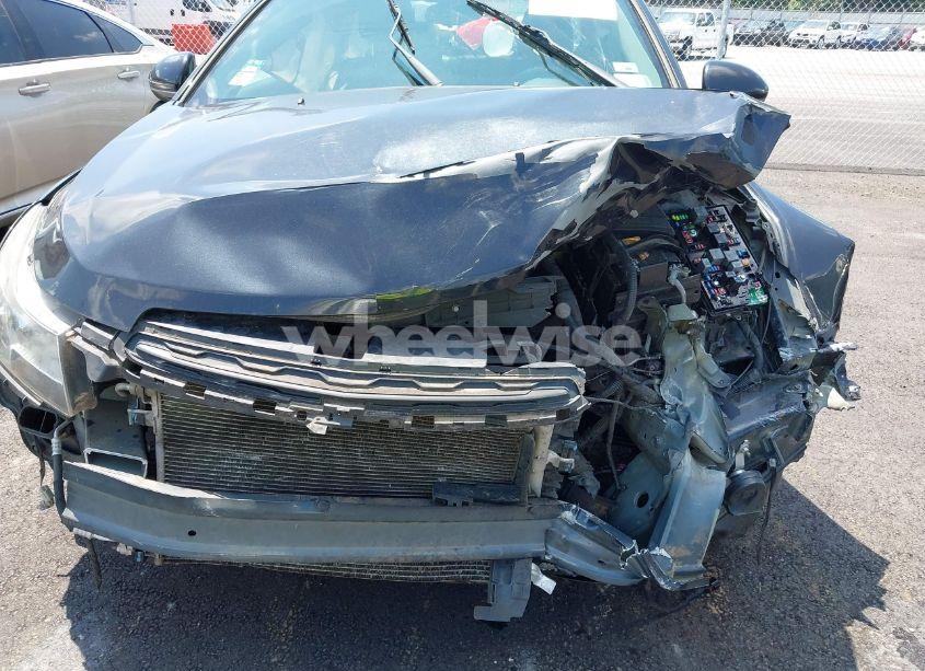 Photo 12 of 2015 Chevrolet Cruze 1LT AUTO (VIN 1G1PC5SB7F7242150)