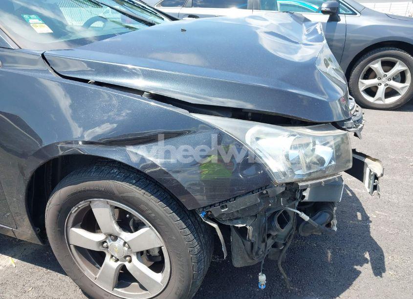 Photo 13 of 2015 Chevrolet Cruze 1LT AUTO (VIN 1G1PC5SB7F7242150)