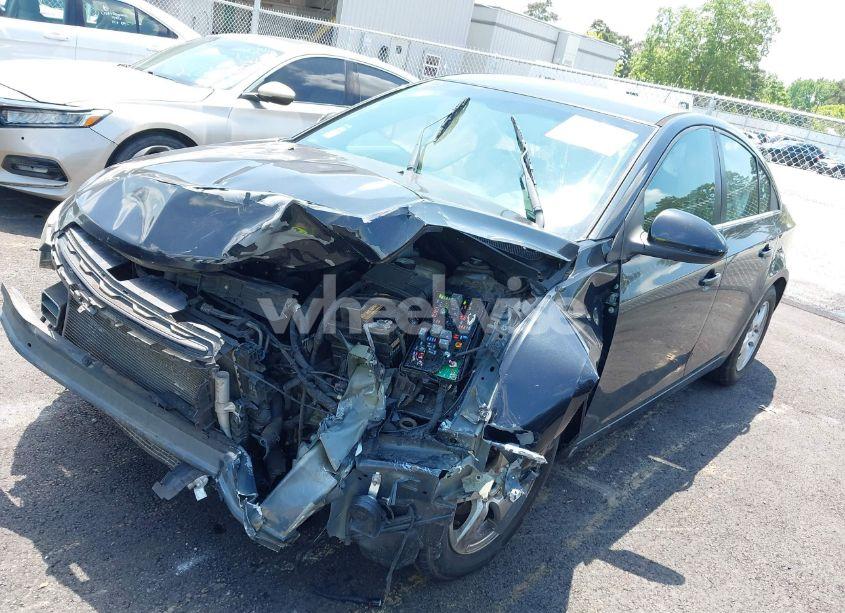 Photo 2 of 2015 Chevrolet Cruze 1LT AUTO (VIN 1G1PC5SB7F7242150)