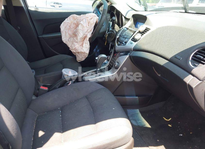 Photo 5 of 2015 Chevrolet Cruze 1LT AUTO (VIN 1G1PC5SB7F7242150)