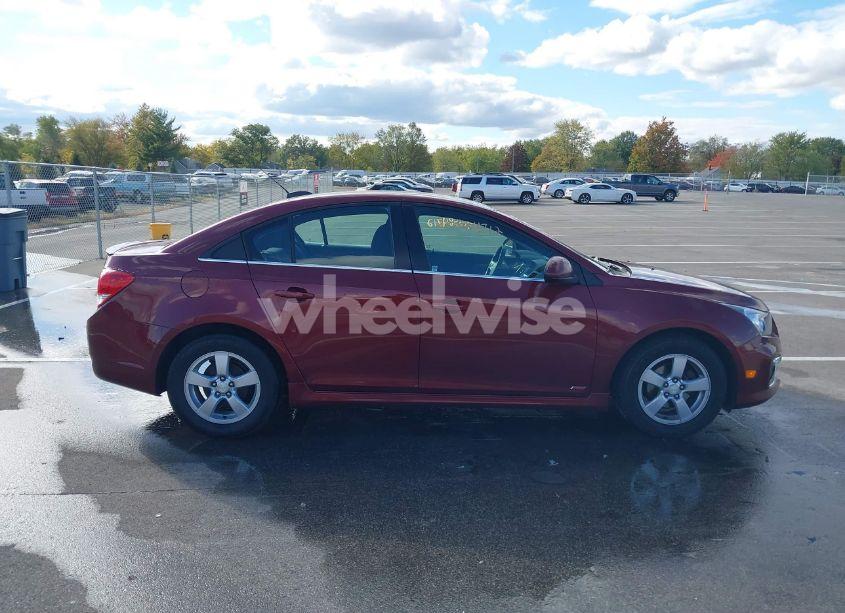 Photo 13 of 2015 Chevrolet Cruze 1LT AUTO (VIN 1G1PC5SB7F7244299)