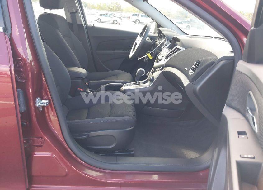 Photo 5 of 2015 Chevrolet Cruze 1LT AUTO (VIN 1G1PC5SB7F7244299)