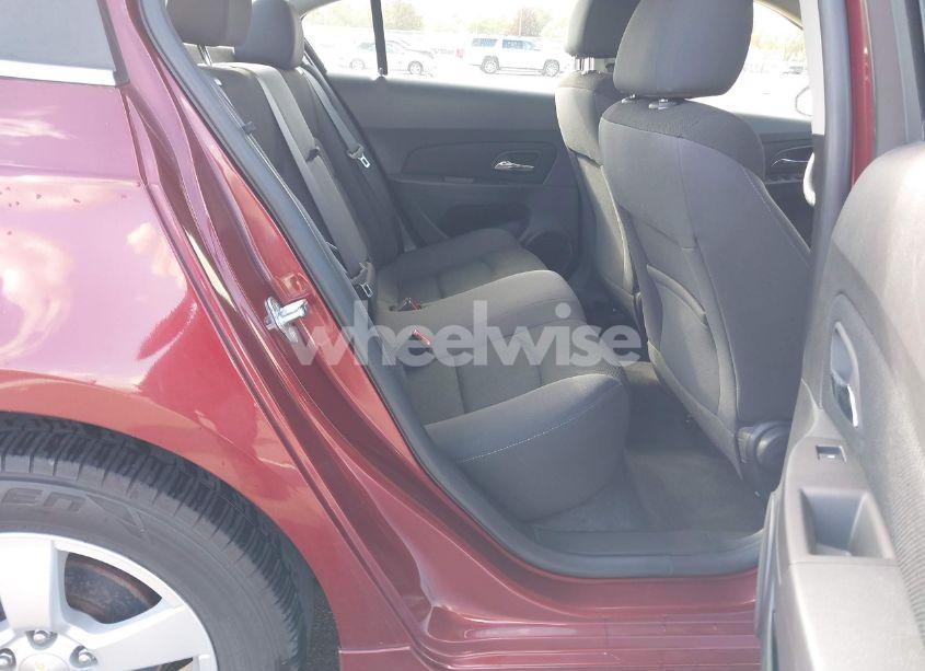 Photo 8 of 2015 Chevrolet Cruze 1LT AUTO (VIN 1G1PC5SB7F7244299)