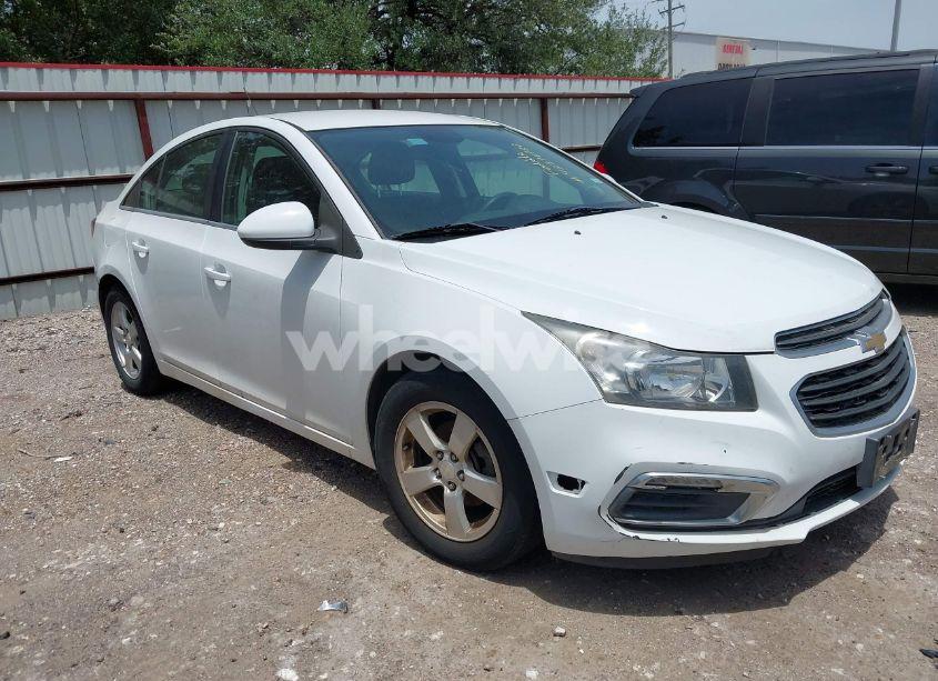 2015 Chevrolet Cruze 1LT AUTO (VIN 1G1PC5SB7F7257800) main photo