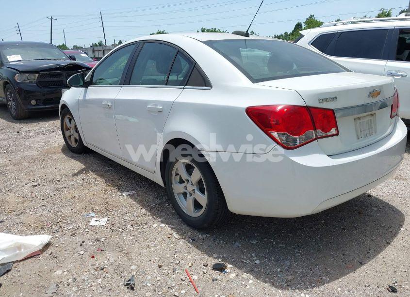 Photo 3 of 2015 Chevrolet Cruze 1LT AUTO (VIN 1G1PC5SB7F7257800)