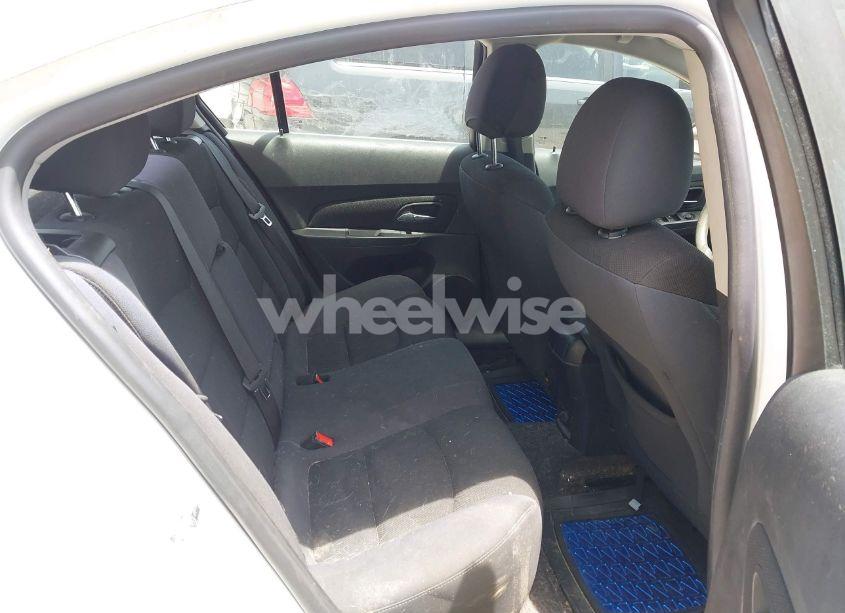 Photo 8 of 2015 Chevrolet Cruze 1LT AUTO (VIN 1G1PC5SB7F7257800)