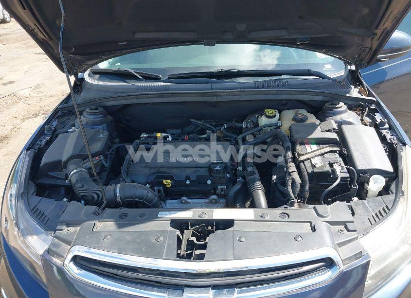 Photo 10 of 2015 Chevrolet Cruze 1LT AUTO (VIN 1G1PC5SB7F7269218)