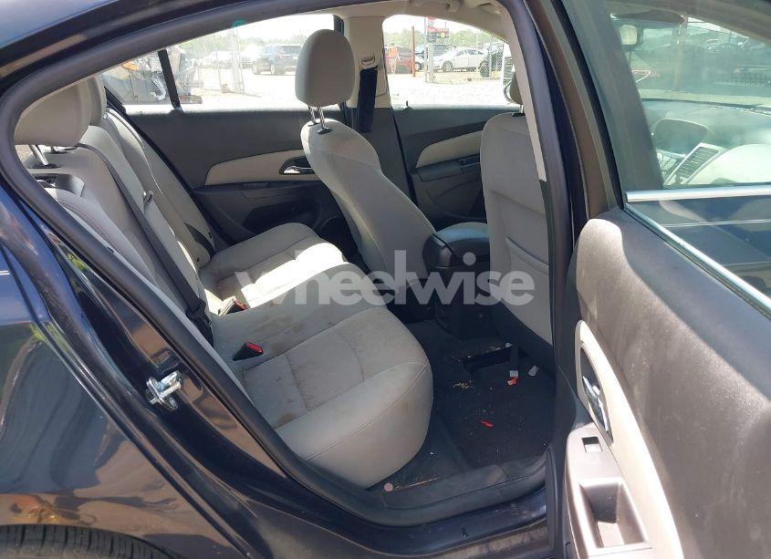 Photo 8 of 2015 Chevrolet Cruze 1LT AUTO (VIN 1G1PC5SB7F7269218)