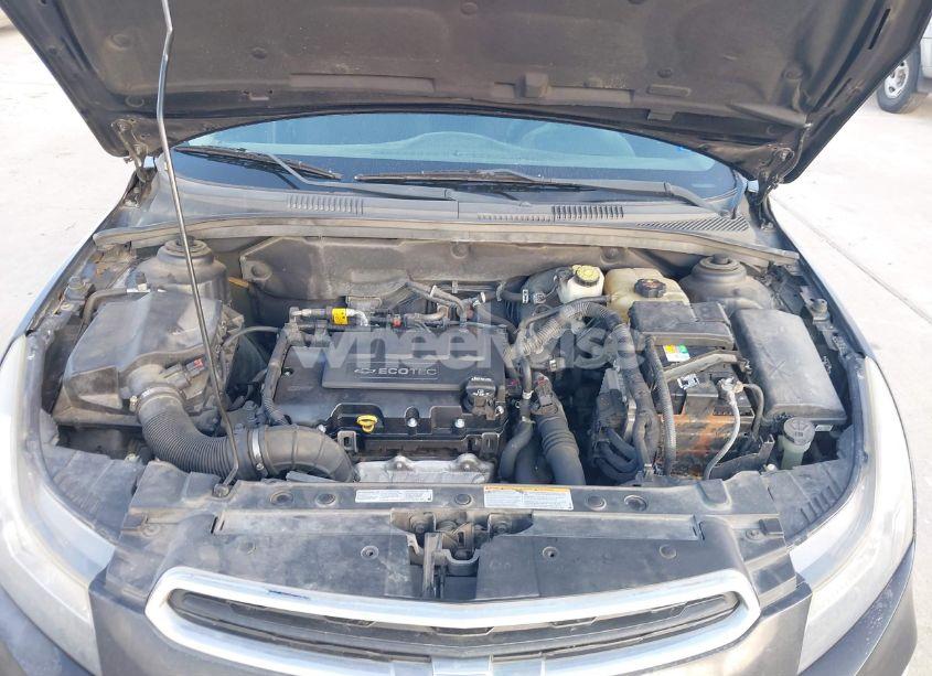 Photo 10 of 2015 Chevrolet Cruze 1LT AUTO (VIN 1G1PC5SB7F7300886)